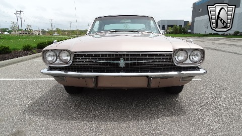 1966 Ford Thunderbird image 14