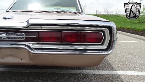 1966 Ford Thunderbird image 92