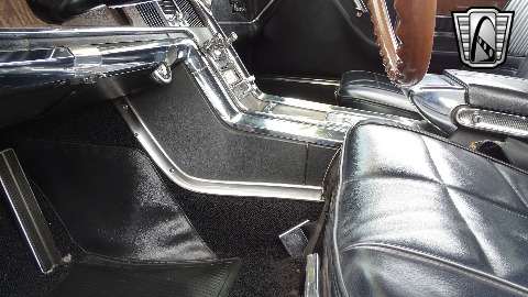 1966 Ford Thunderbird image 144