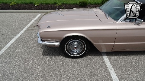 1966 Ford Thunderbird image 41