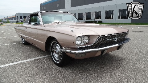 1966 Ford Thunderbird image 21