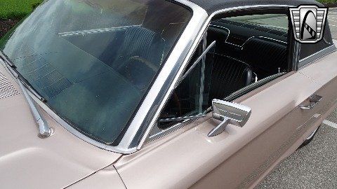 1966 Ford Thunderbird image 101