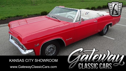 1965 Chevrolet Impala image 1