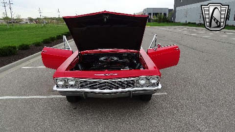 1965 Chevrolet Impala image 30