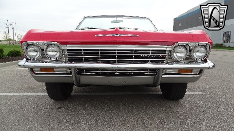 1965 Chevrolet Impala image 61