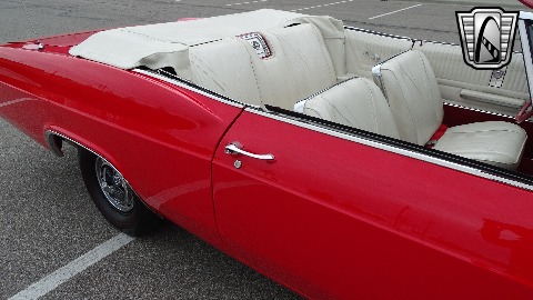 1965 Chevrolet Impala image 87