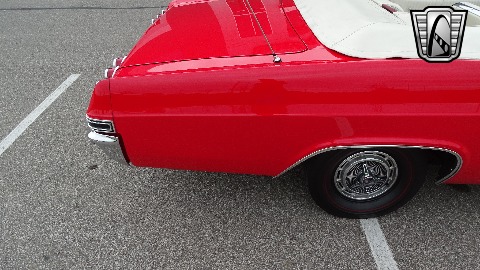 1965 Chevrolet Impala image 64
