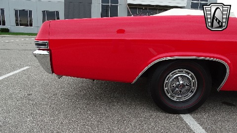 1965 Chevrolet Impala image 65