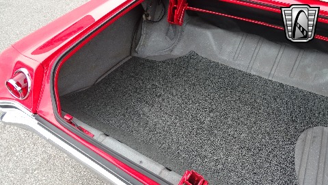 1965 Chevrolet Impala image 40