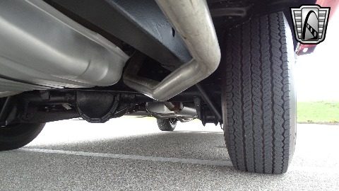 1965 Chevrolet Impala image 144