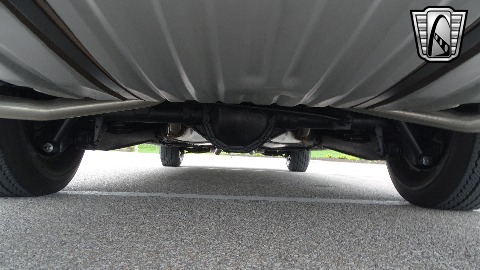 1965 Chevrolet Impala image 145