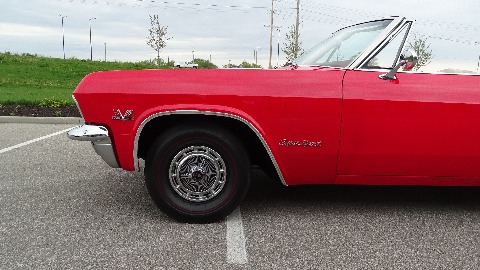1965 Chevrolet Impala image 74