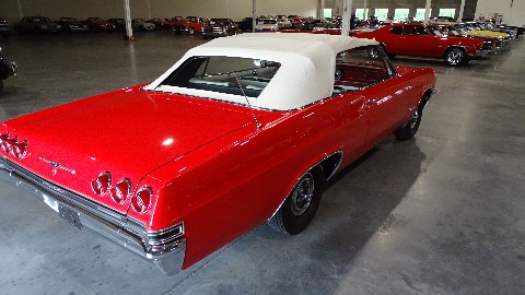 1965 Chevrolet Impala image 154