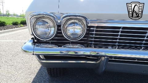 1965 Chevrolet Impala image 82