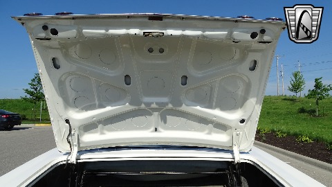 1965 Chevrolet Impala image 57