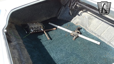 1965 Chevrolet Impala image 59