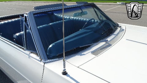 1965 Chevrolet Impala image 87