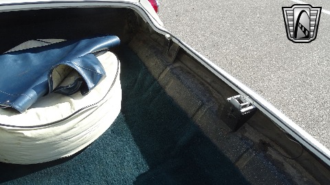 1965 Chevrolet Impala image 62