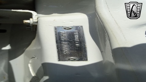 1965 Chevrolet Impala image 140