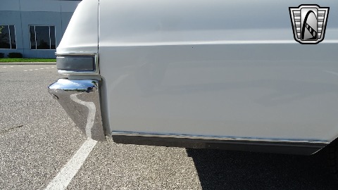 1965 Chevrolet Impala image 93