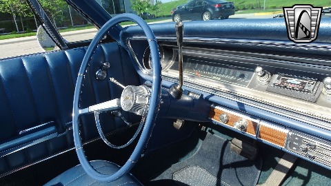 1965 Chevrolet Impala image 122