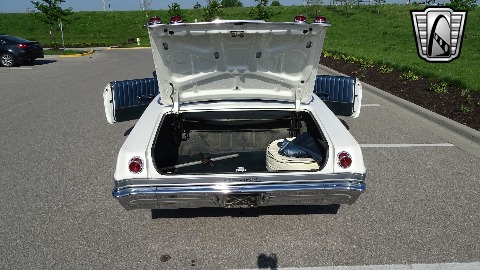 1965 Chevrolet Impala image 52