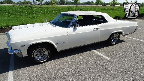 1965 Chevrolet Impala image 158