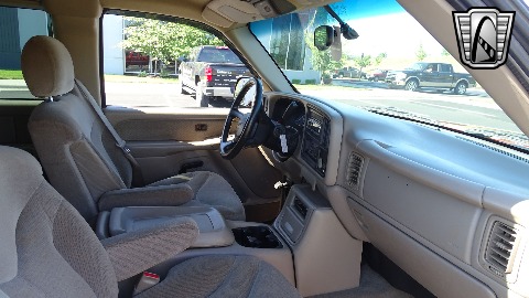 2001 GMC Sierra image 107