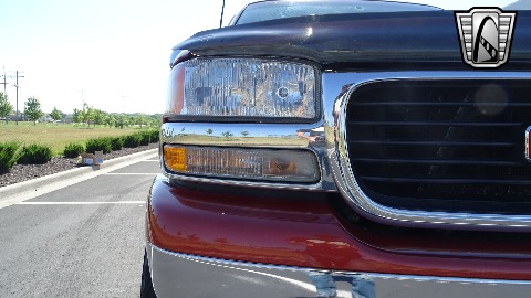 2001 GMC Sierra image 82