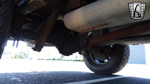 2001 GMC Sierra image 135