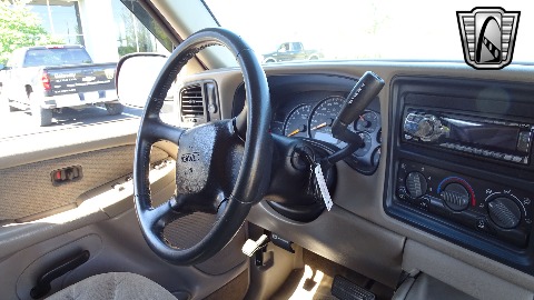 2001 GMC Sierra image 111