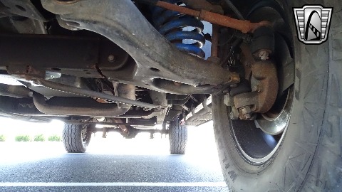 2001 GMC Sierra image 138