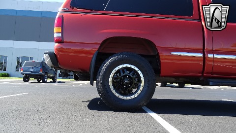 2001 GMC Sierra image 38