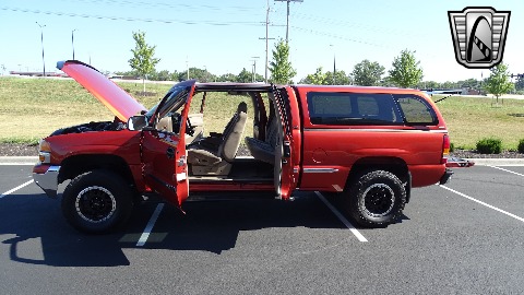 2001 GMC Sierra image 50