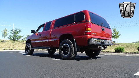 2001 GMC Sierra image 25