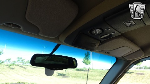 2001 GMC Sierra image 132