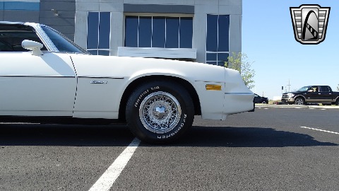 1979 Chevrolet Camaro image 36