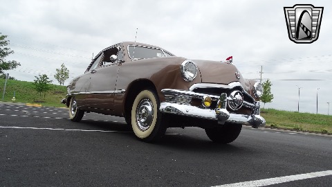 1950 Ford Club Coupe image 29
