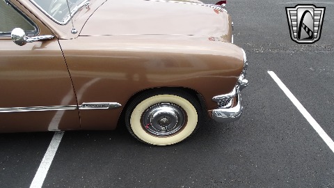 1950 Ford Club Coupe image 30