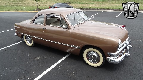 1950 Ford Club Coupe image 6
