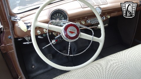 1950 Ford Club Coupe image 136