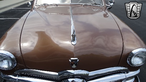 1950 Ford Club Coupe image 88