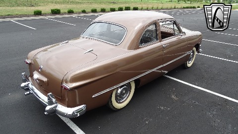 1950 Ford Club Coupe image 12