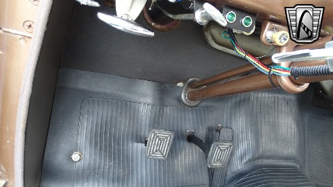 1950 Ford Club Coupe image 143