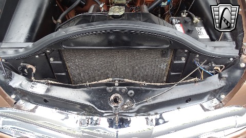 1950 Ford Club Coupe image 66