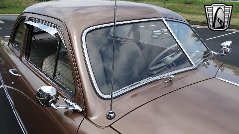 1950 Ford Club Coupe image 92