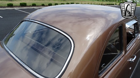 1950 Ford Club Coupe image 97