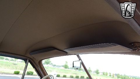 1950 Ford Club Coupe image 126