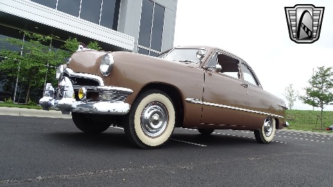 1950 Ford Club Coupe image 23