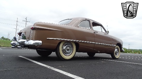 1950 Ford Club Coupe image 27